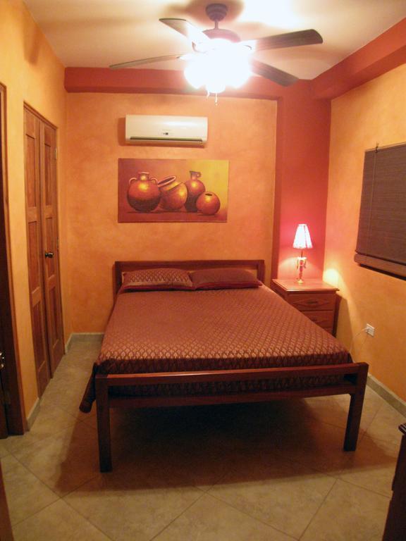 Beachfront Condo El Torreon Сан Хуан дел Сур Екстериор снимка